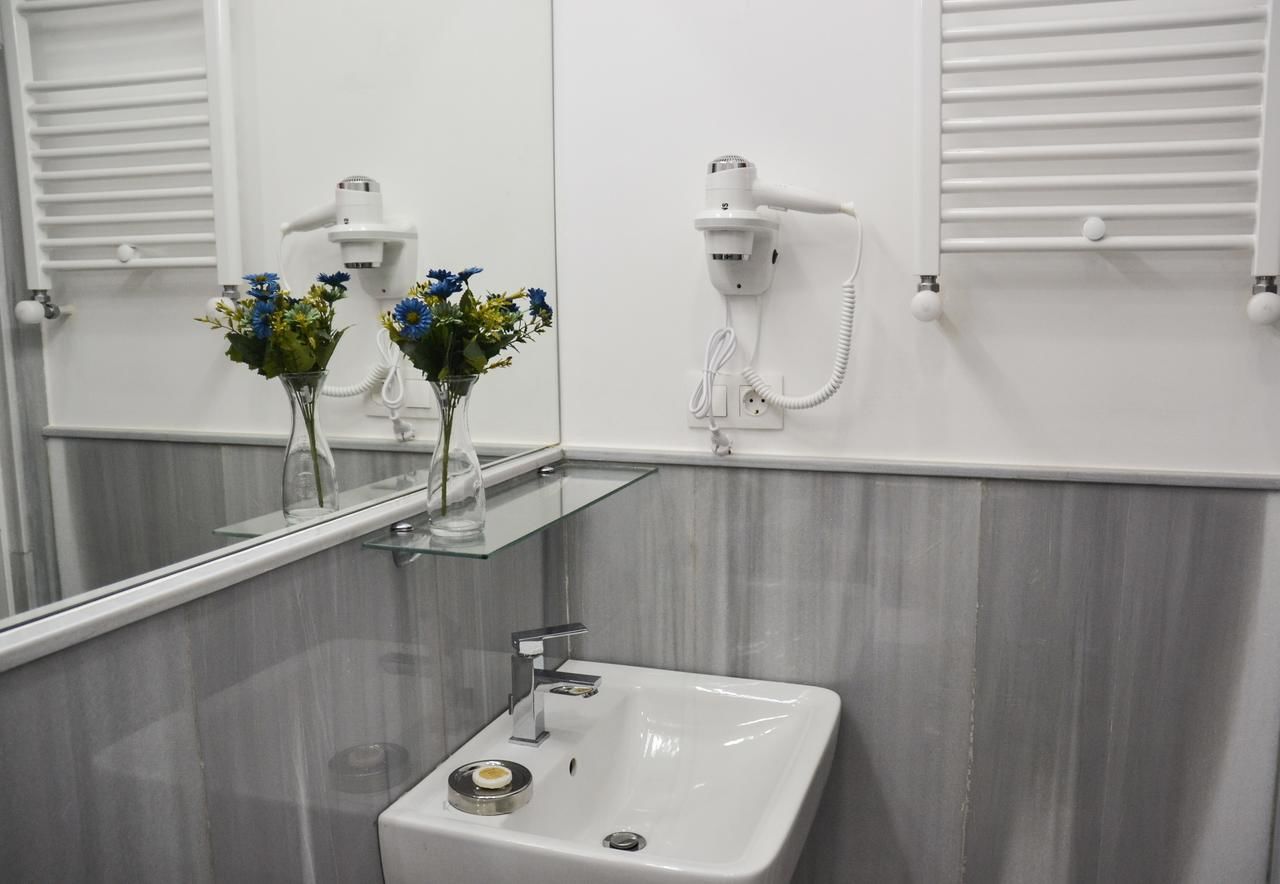 Отель Piccolo Casa Bella Hotel Тбилиси