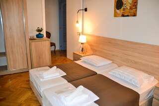 Отель Piccolo Casa Bella Hotel Тбилиси Улучшенный двухместный номер с 1 кроватью-5