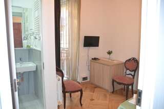 Отель Piccolo Casa Bella Hotel Тбилиси Улучшенный двухместный номер с 1 кроватью-8