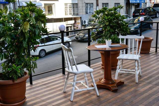 Отель Piccolo Casa Bella Hotel Тбилиси-8